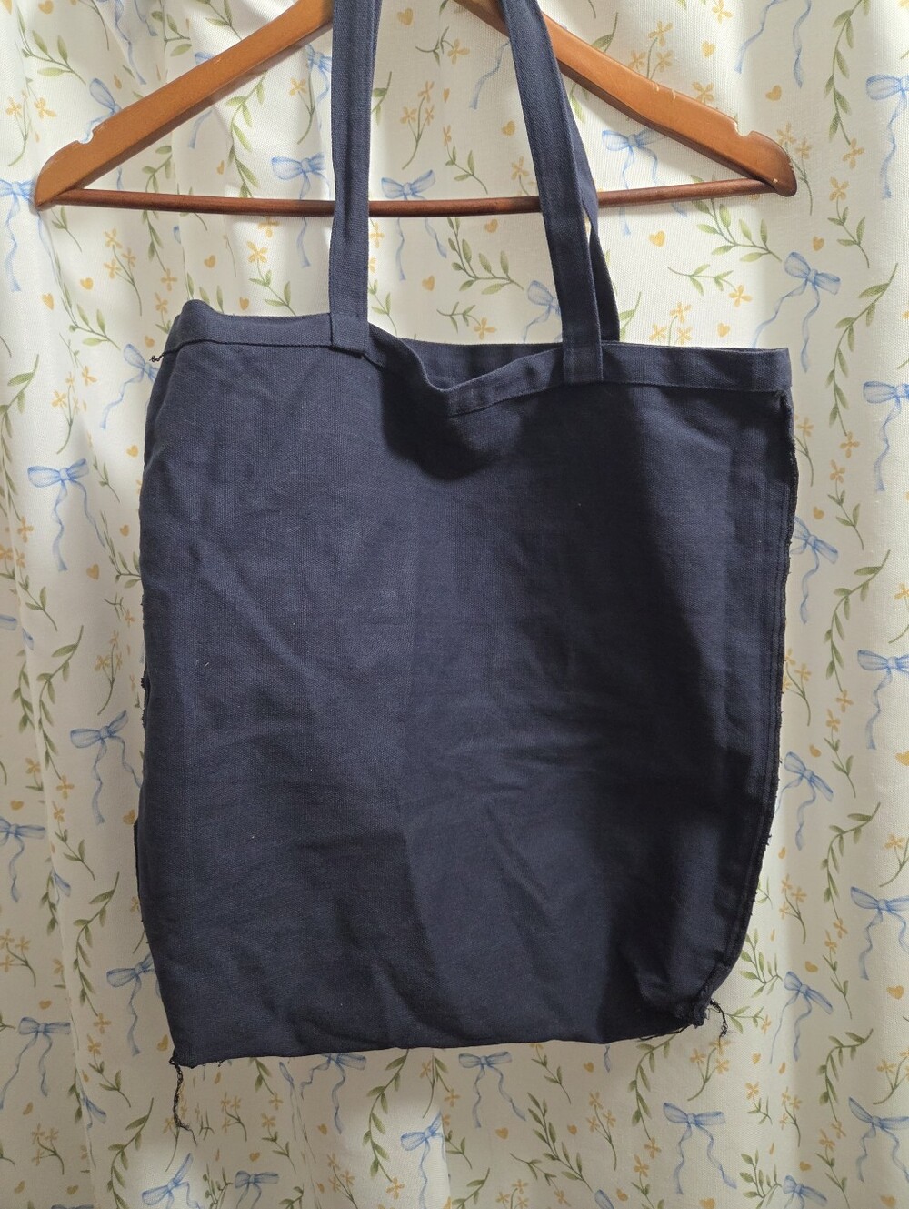 MALIN+GOETZ Navy Logo Tote Bag - Picture 3 of 4